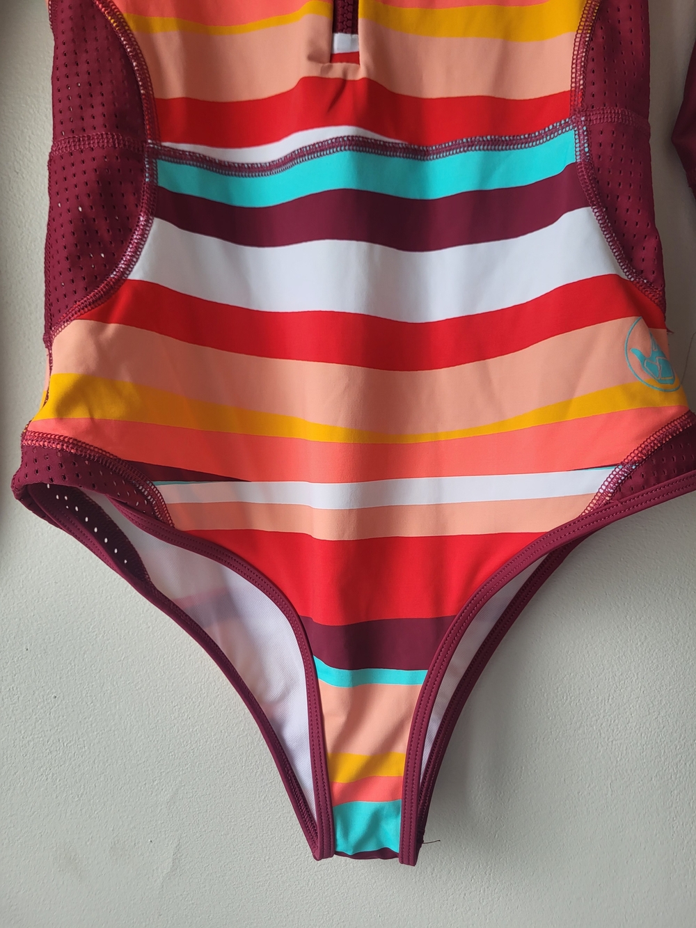 Body Glove Paradise Paddle Suit Long-Sleeve One-Piece SPF Colorful Swimsuit - Picture 6 of 16